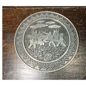 Round Metal‎ Art Plaque Elephant Battle Scene Kings Pewter Thailand